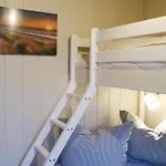 Сasa de vacaciones Two-bedroom In Middelhagen Middelhagen